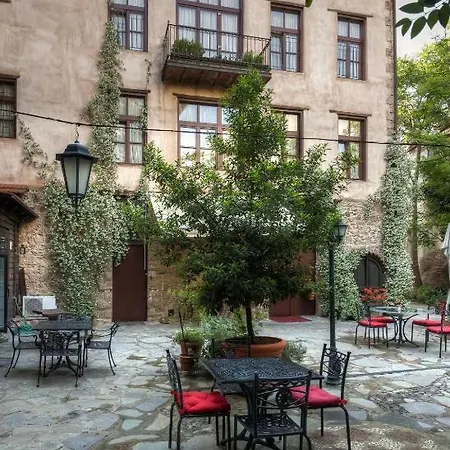 Boutique Palea Poli 4*